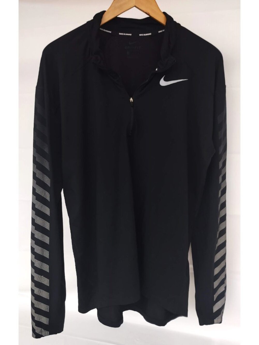 Nike Running Element Dri-Fit Long Sleeve Shirt Black Size Large